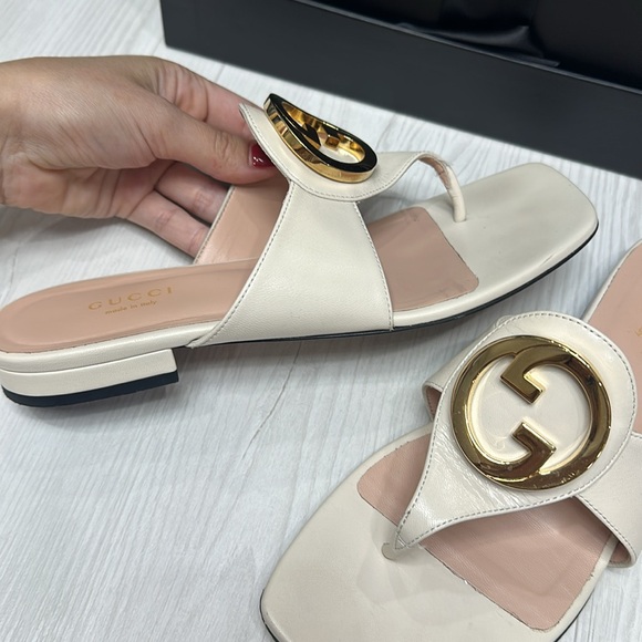 Authentic GUCCI interlocking GG sandals - Picture 3 of 6